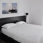 Golden Tulip 4*