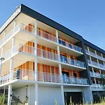 Golden Tulip 4*
