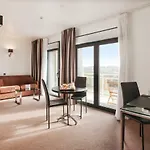 Golden Tulip Aparthotel