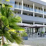 Golden Tulip Aparthotel