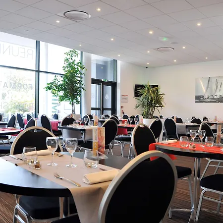 Golden Tulip Suites- Aparthotel