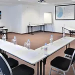 Golden Tulip Suites- Aparthotel Pornic