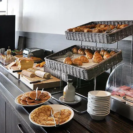 Golden Tulip Suites- Appart hôtel 4*