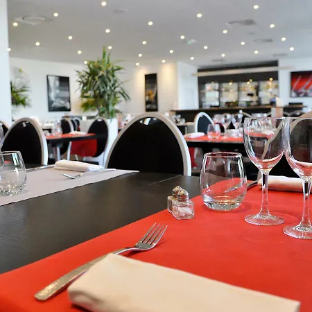 Golden Tulip 4* Pornic