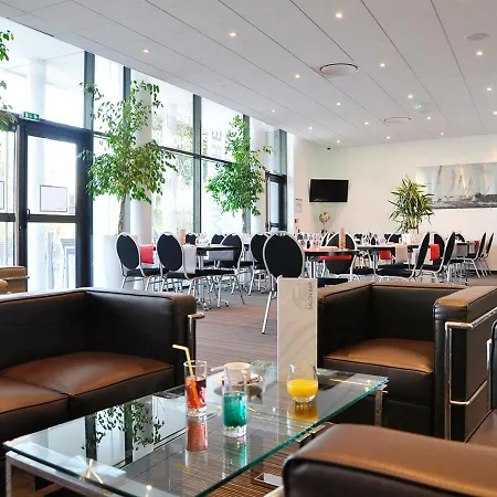 Golden Tulip Suites-