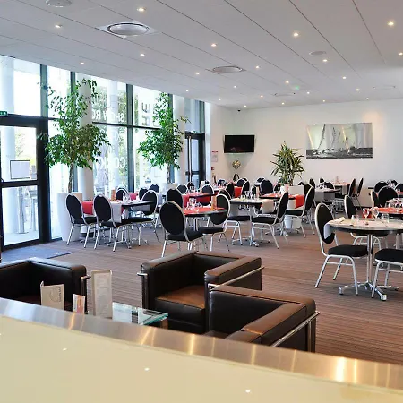 Golden Tulip Suites- Apart Otel