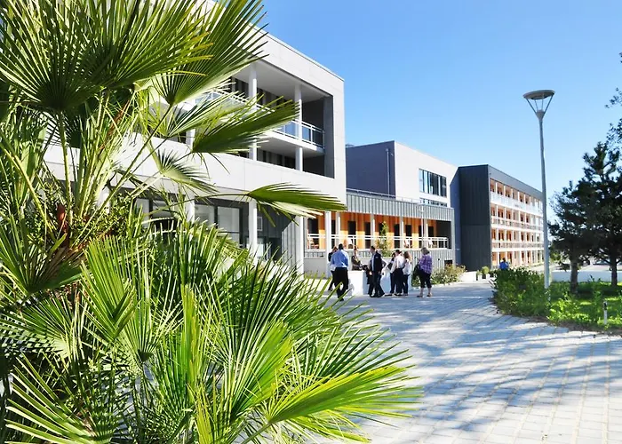 Aparthotel Golden Tulip