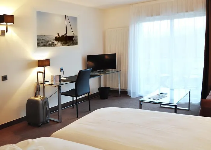 Golden Tulip Aparthotel