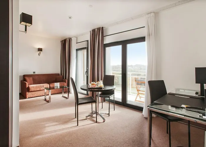 Golden Tulip Aparthotel